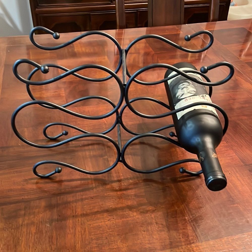 Iron Wire Wine Bottle Rack Storage - Picture 4 of 6